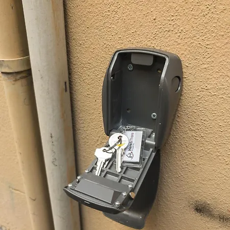 New Modern Apt - Treni 10Min - Hiper Wifi - Ac Génova Exterior foto